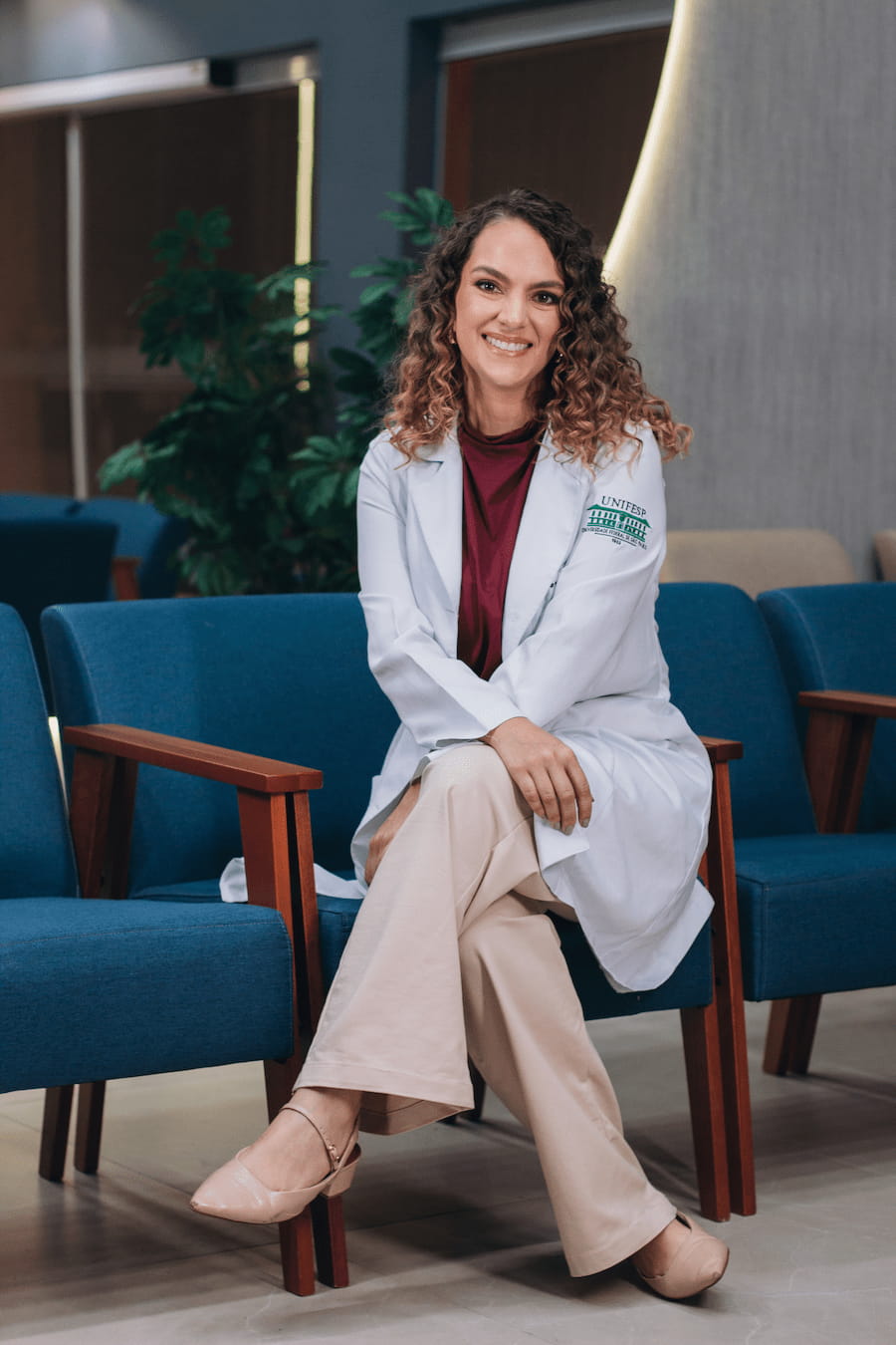 Dra. Ketteny Rodrigues, neurologista